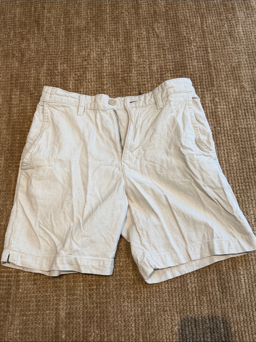 Zara Men's Cream Flat-Front Cotton Shorts